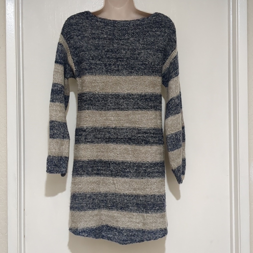 Romeo & Juliet Couture blue grey long sweater women size M - Picture 2 of 6